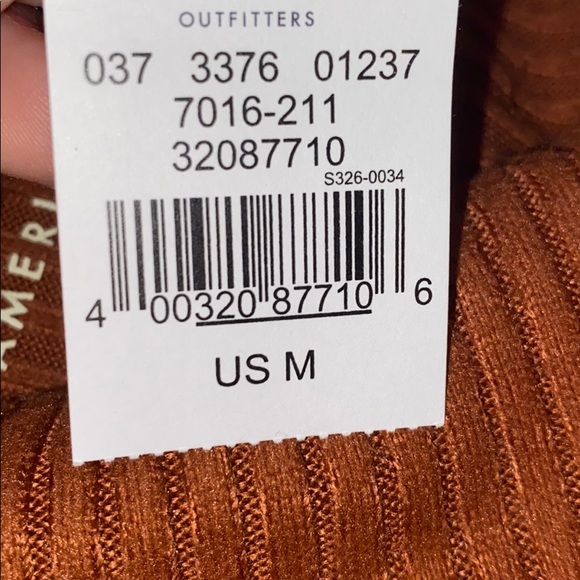 American Eagle Sweater - Picture 3 of 3